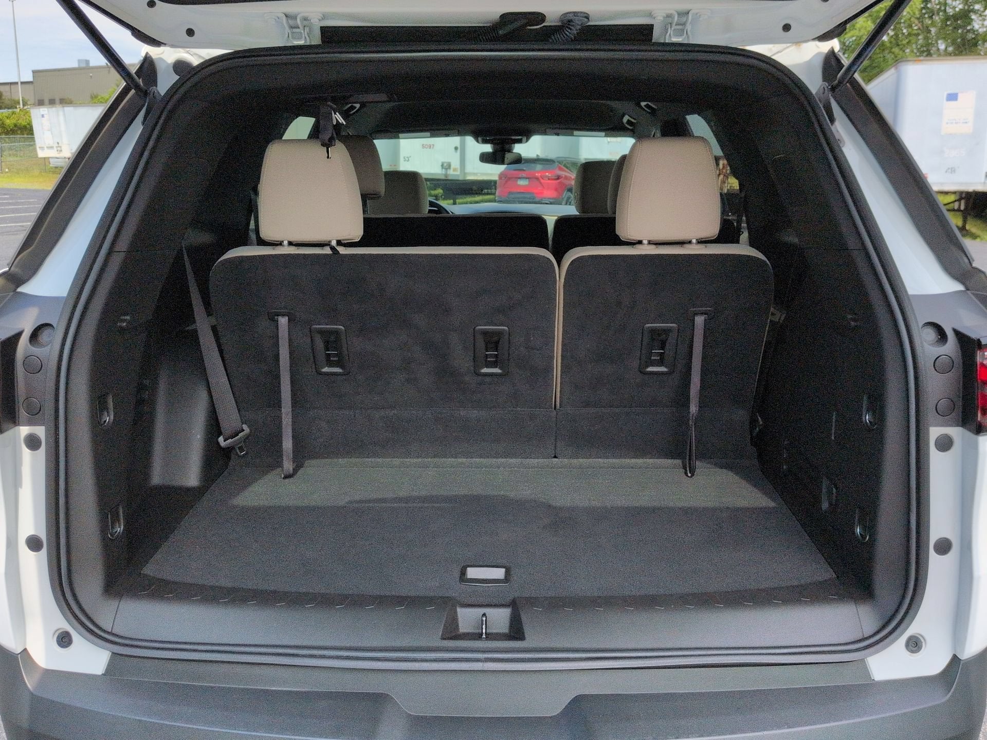 2022 Chevrolet Traverse LS