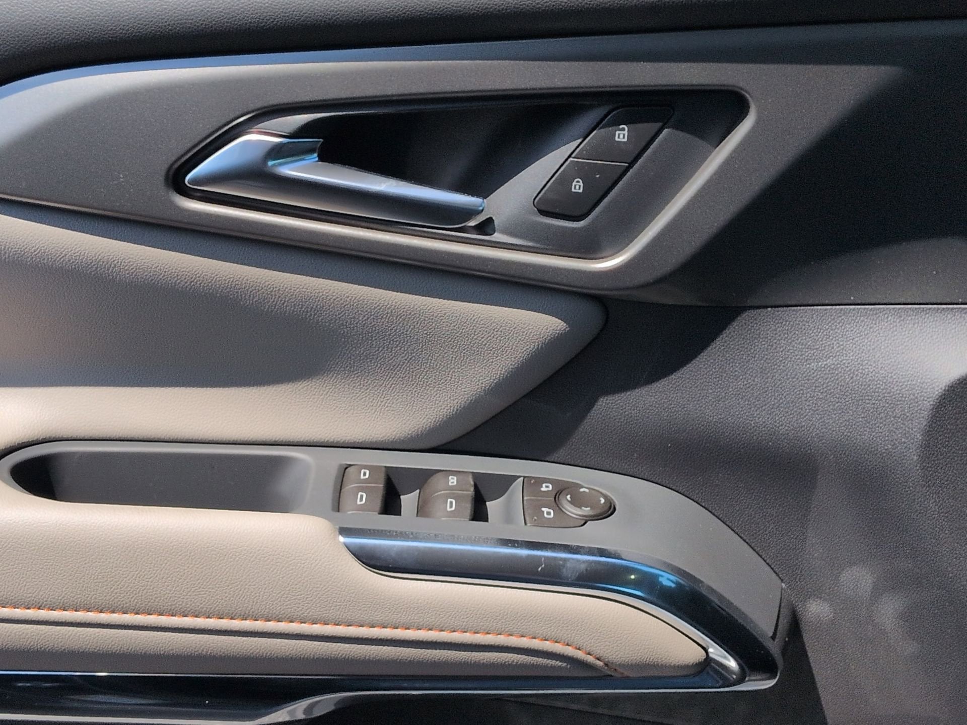 2026 Chevrolet Traverse LT SUV AWD