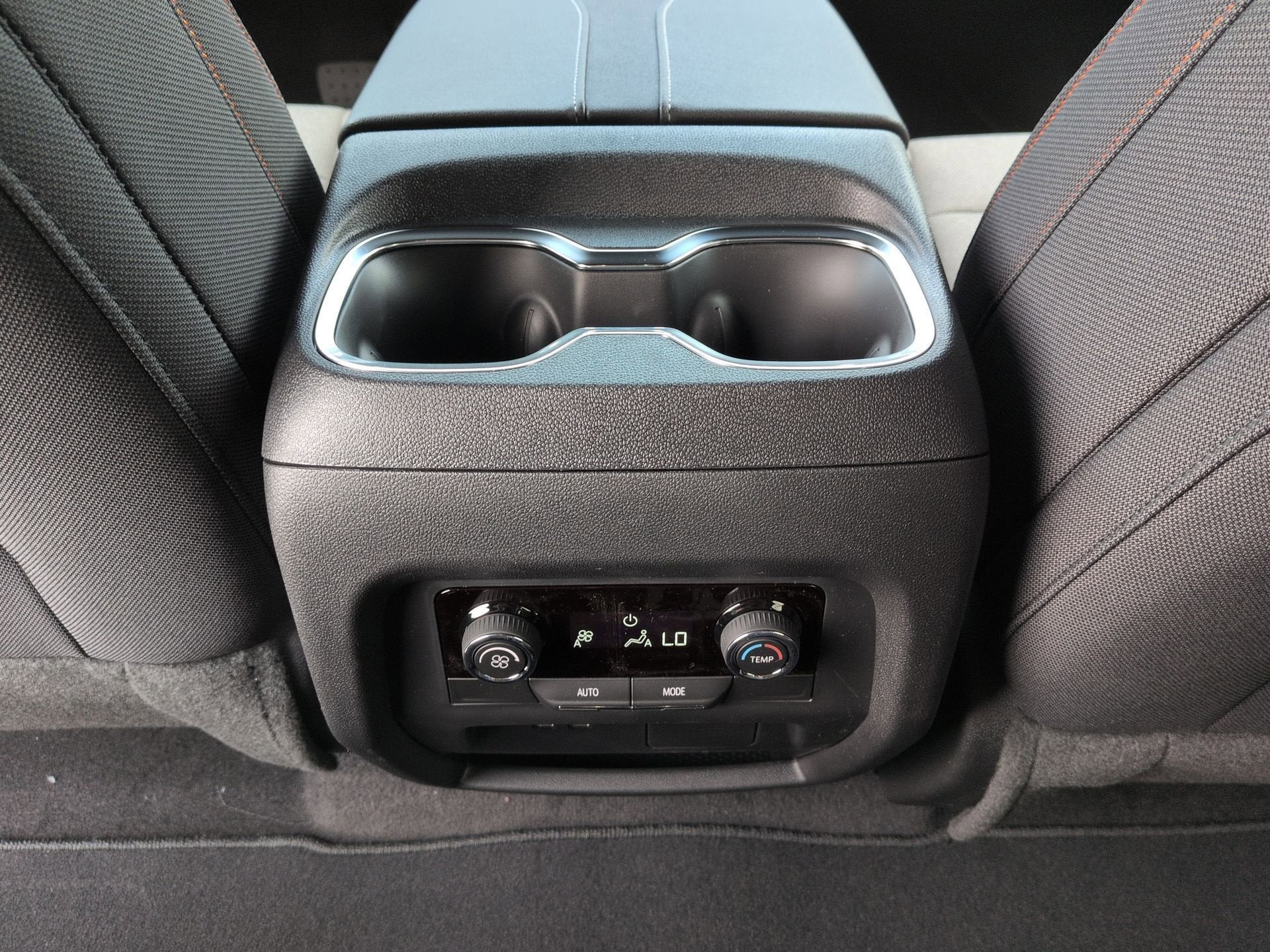 2026 Chevrolet Traverse LT SUV AWD