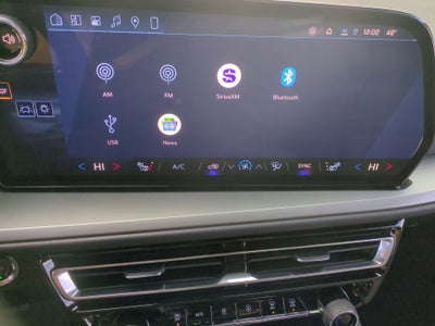 2026 Chevrolet Traverse LT SUV AWD