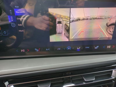 2026 Chevrolet Traverse LT SUV AWD