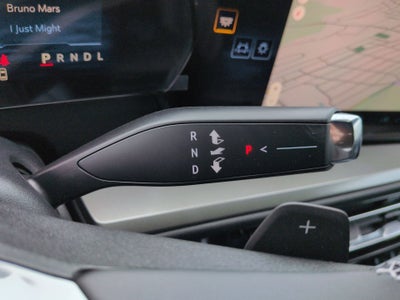 2026 Chevrolet Traverse LT SUV AWD