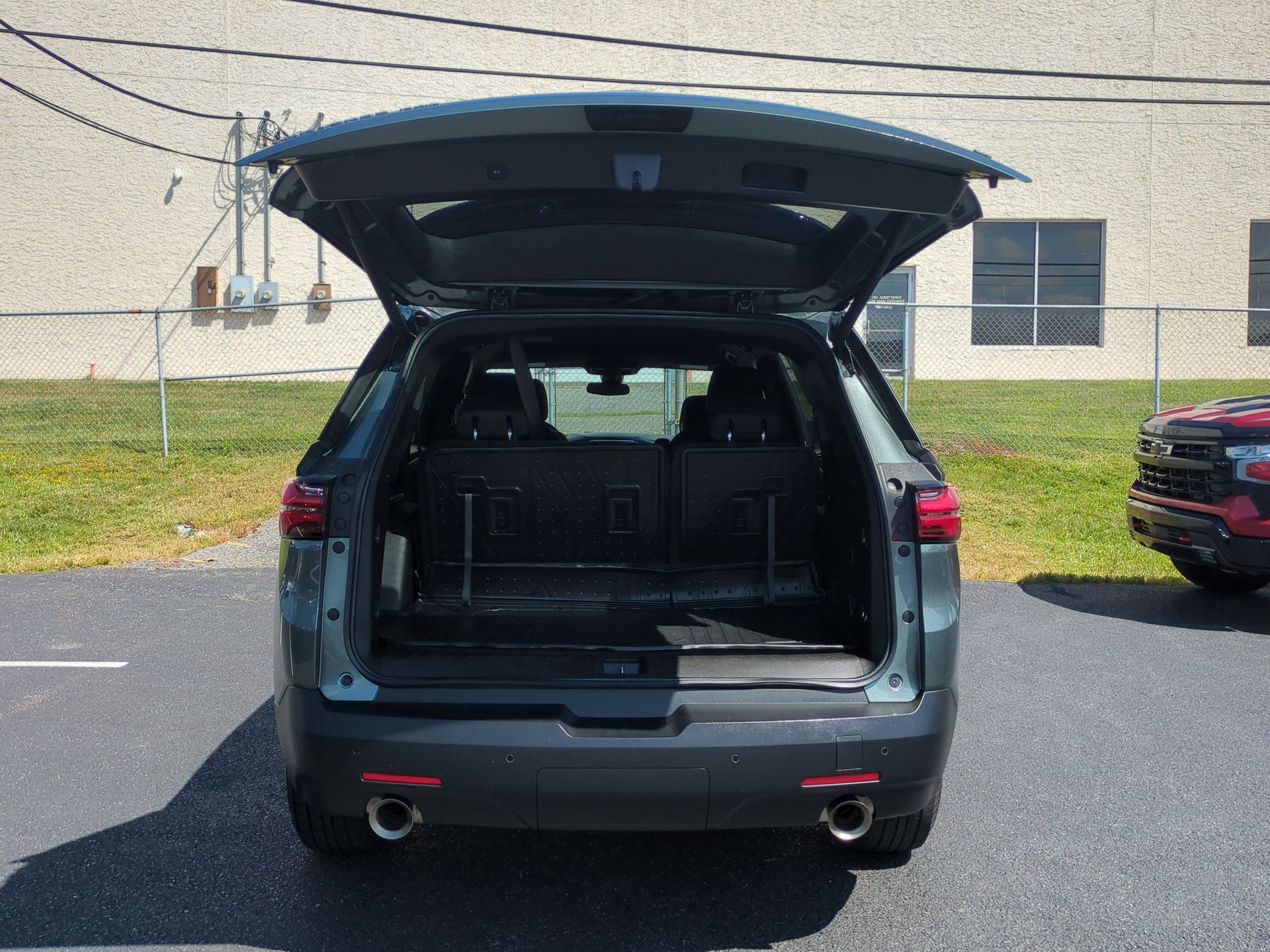 2022 Chevrolet Traverse LT Cloth