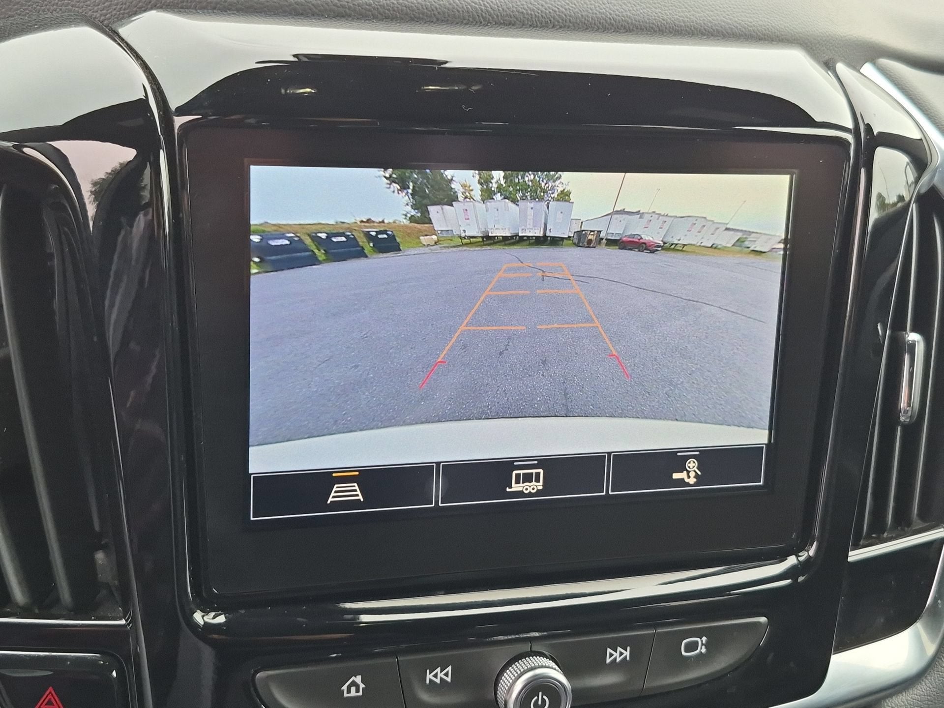 2023 Chevrolet Traverse 3LT - Photo 15