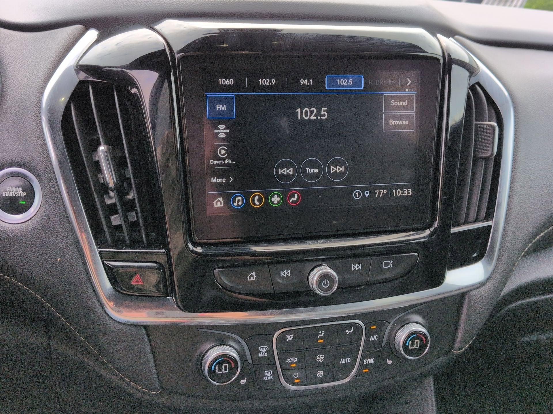 2023 Chevrolet Traverse LT Leather