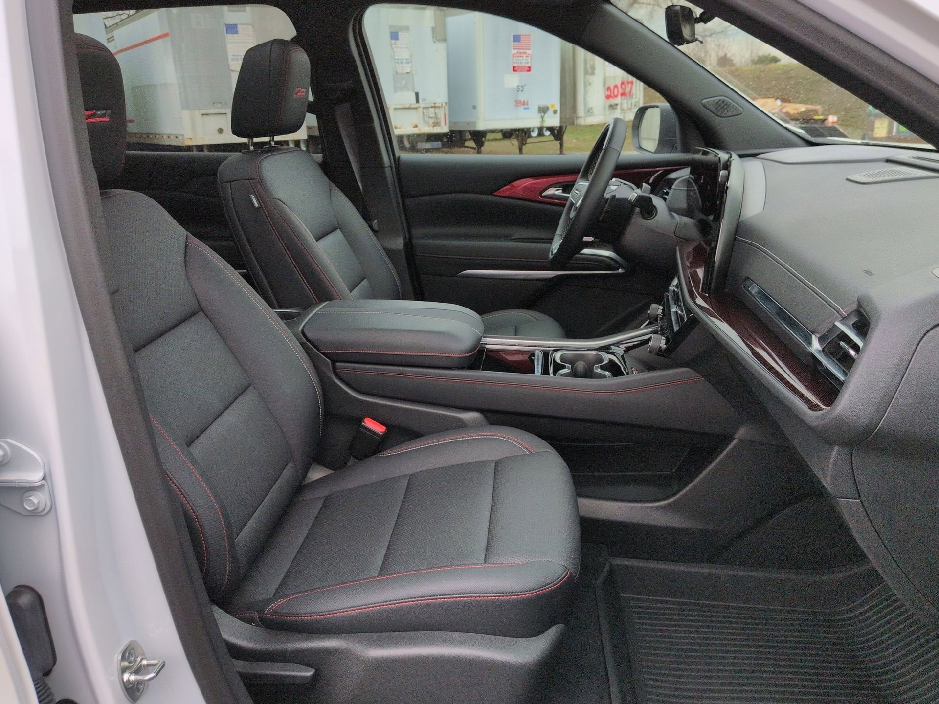 2025 Chevrolet Traverse Z71