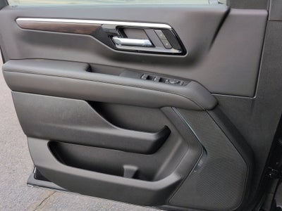 2026 Chevrolet Suburban LS SUV 4WD