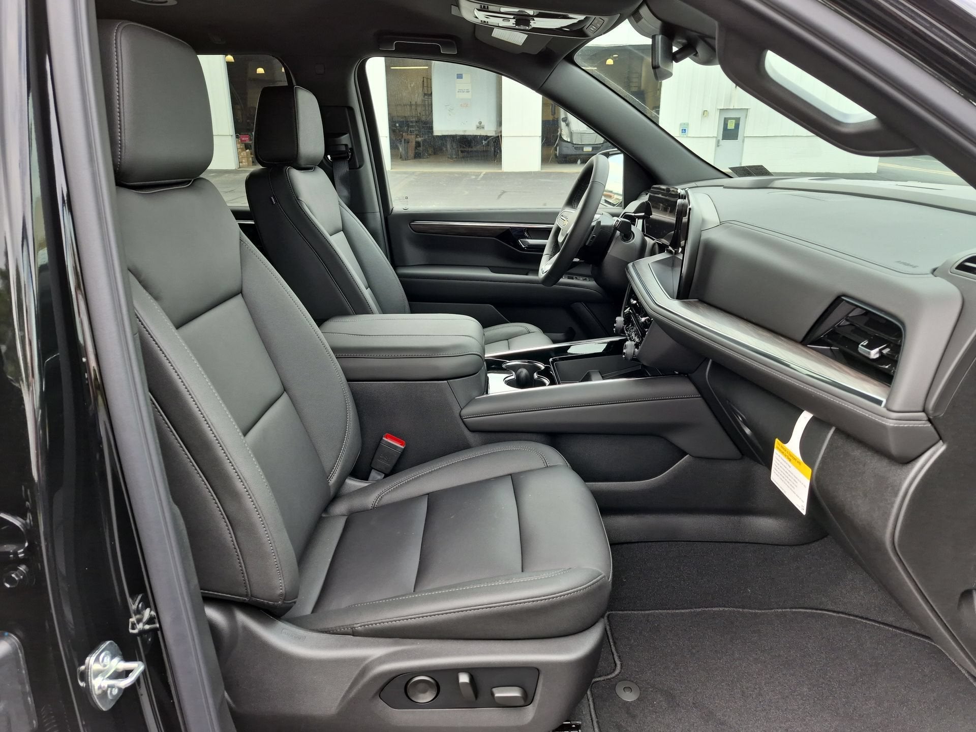 2026 Chevrolet Suburban LT SUV 4WD