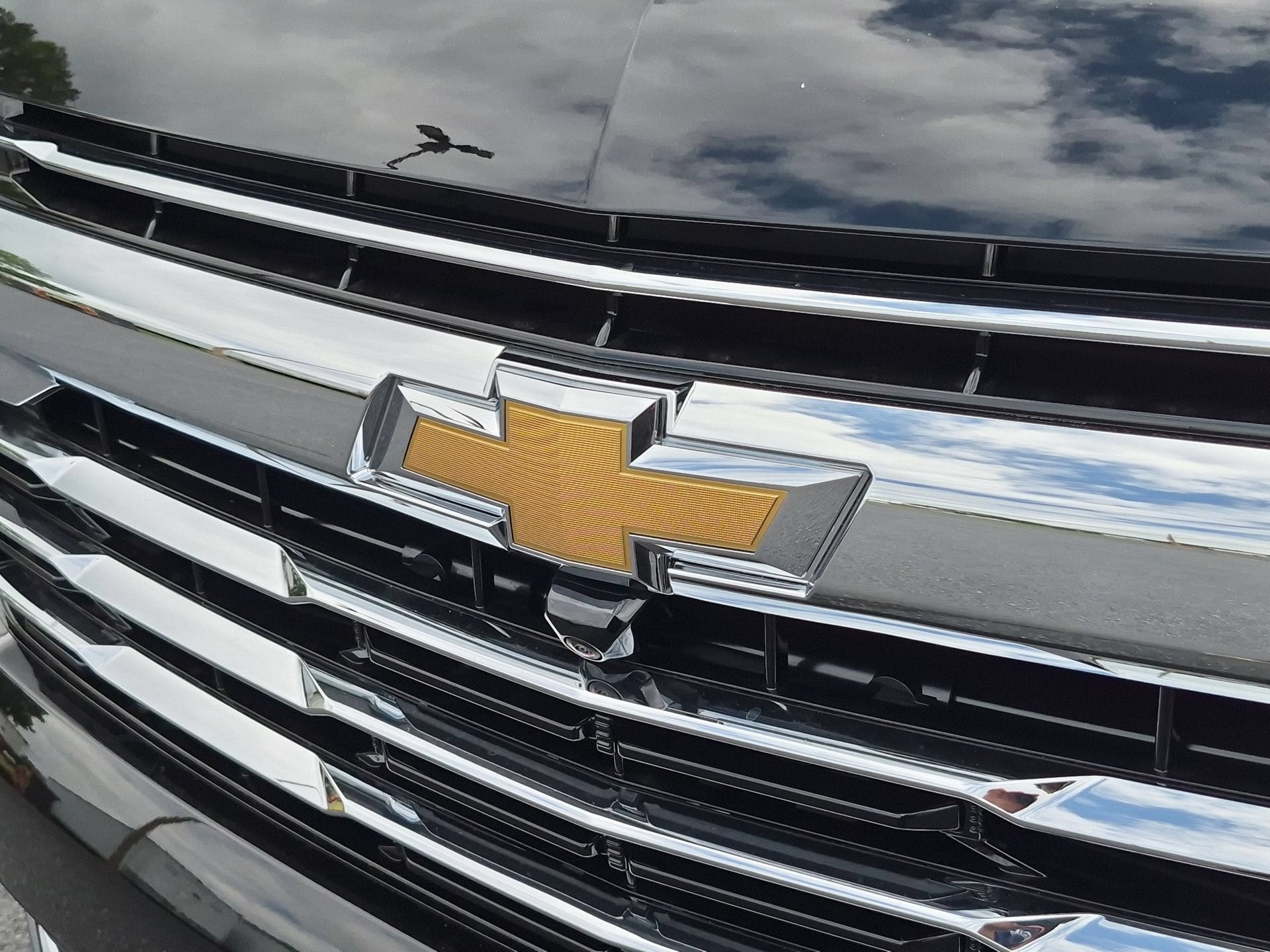 2026 Chevrolet Suburban LT SUV 4WD