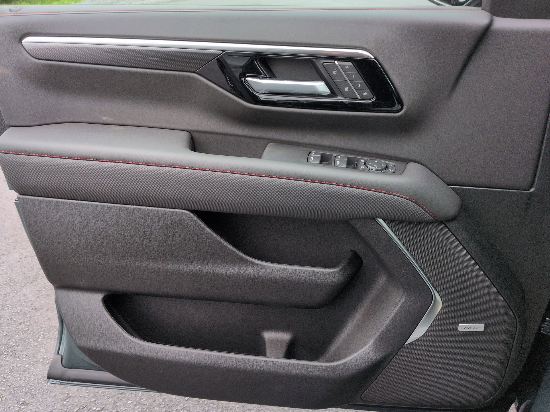2026 Chevrolet Suburban RST SUV 4WD