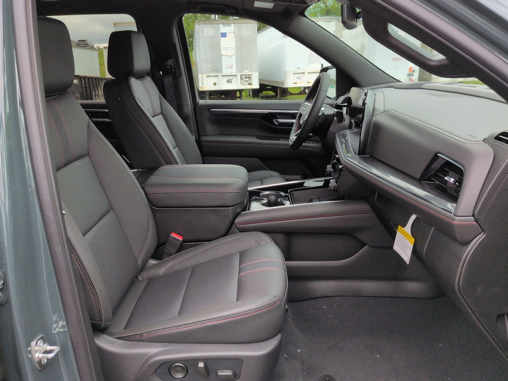 2026 Chevrolet Suburban RST SUV 4WD