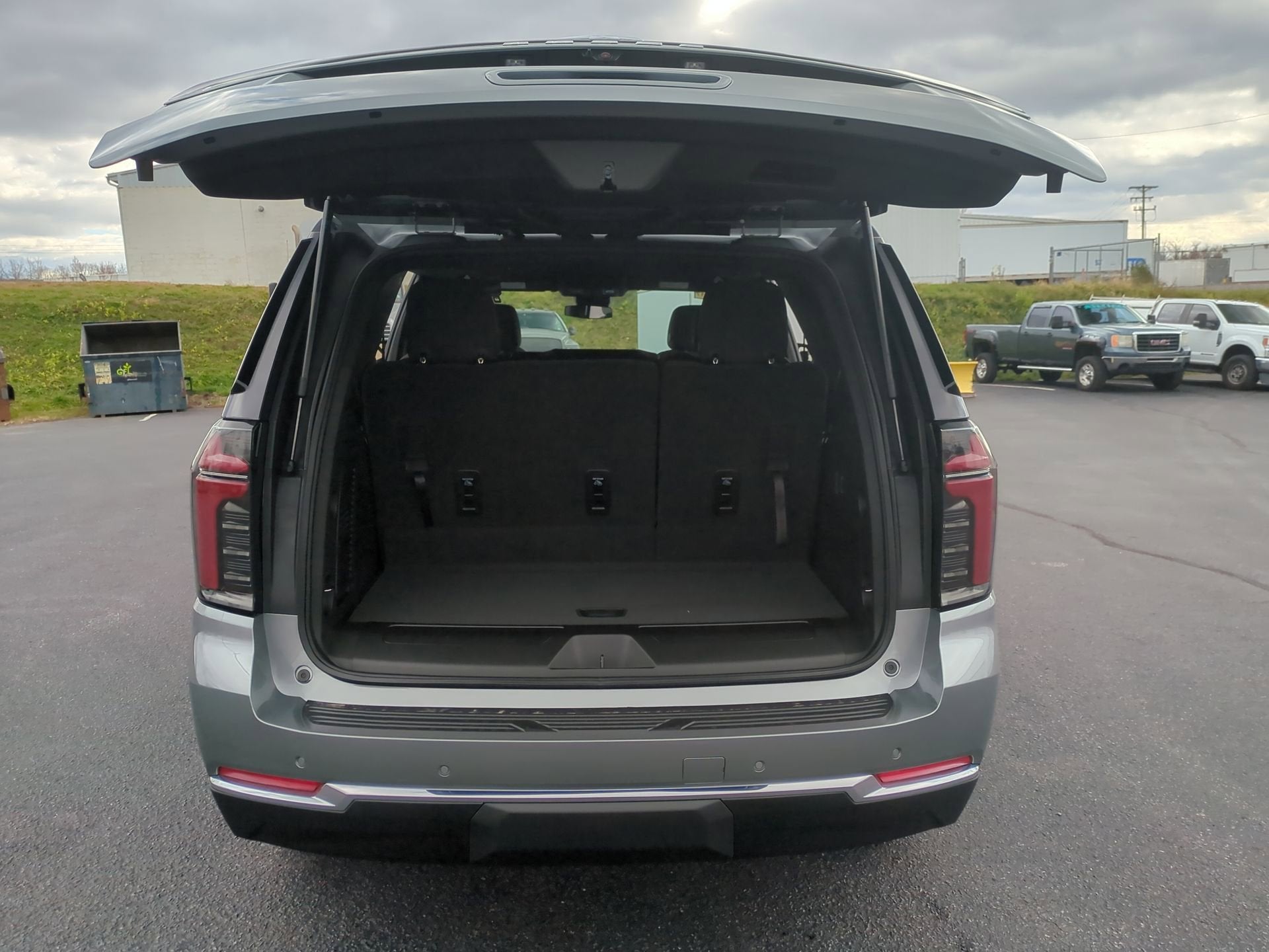 2026 Chevrolet Tahoe LS SUV 4WD