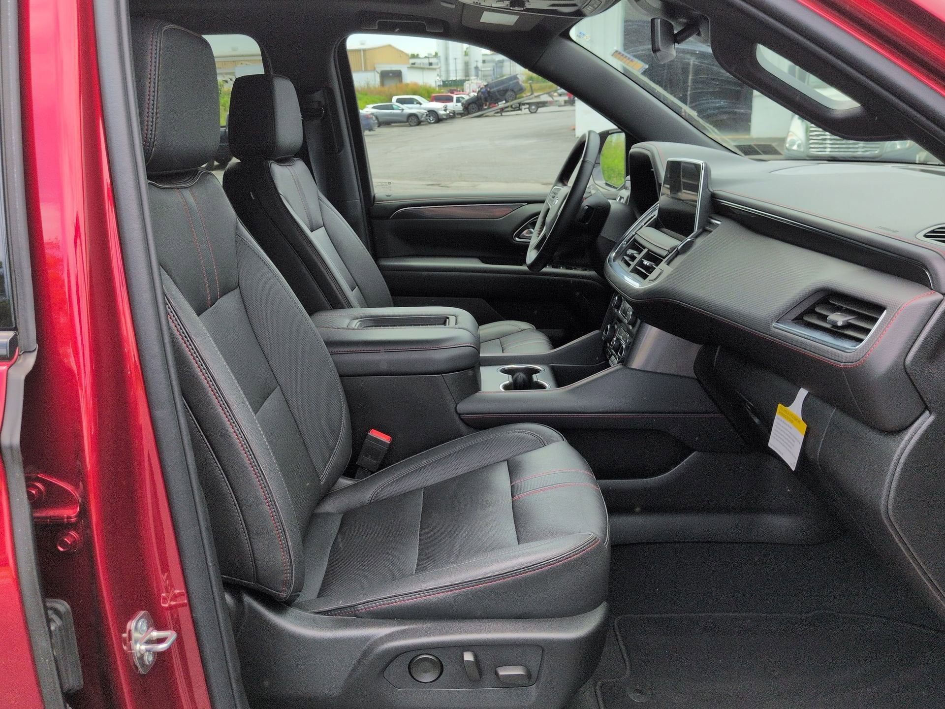 2024 Chevrolet Suburban RST