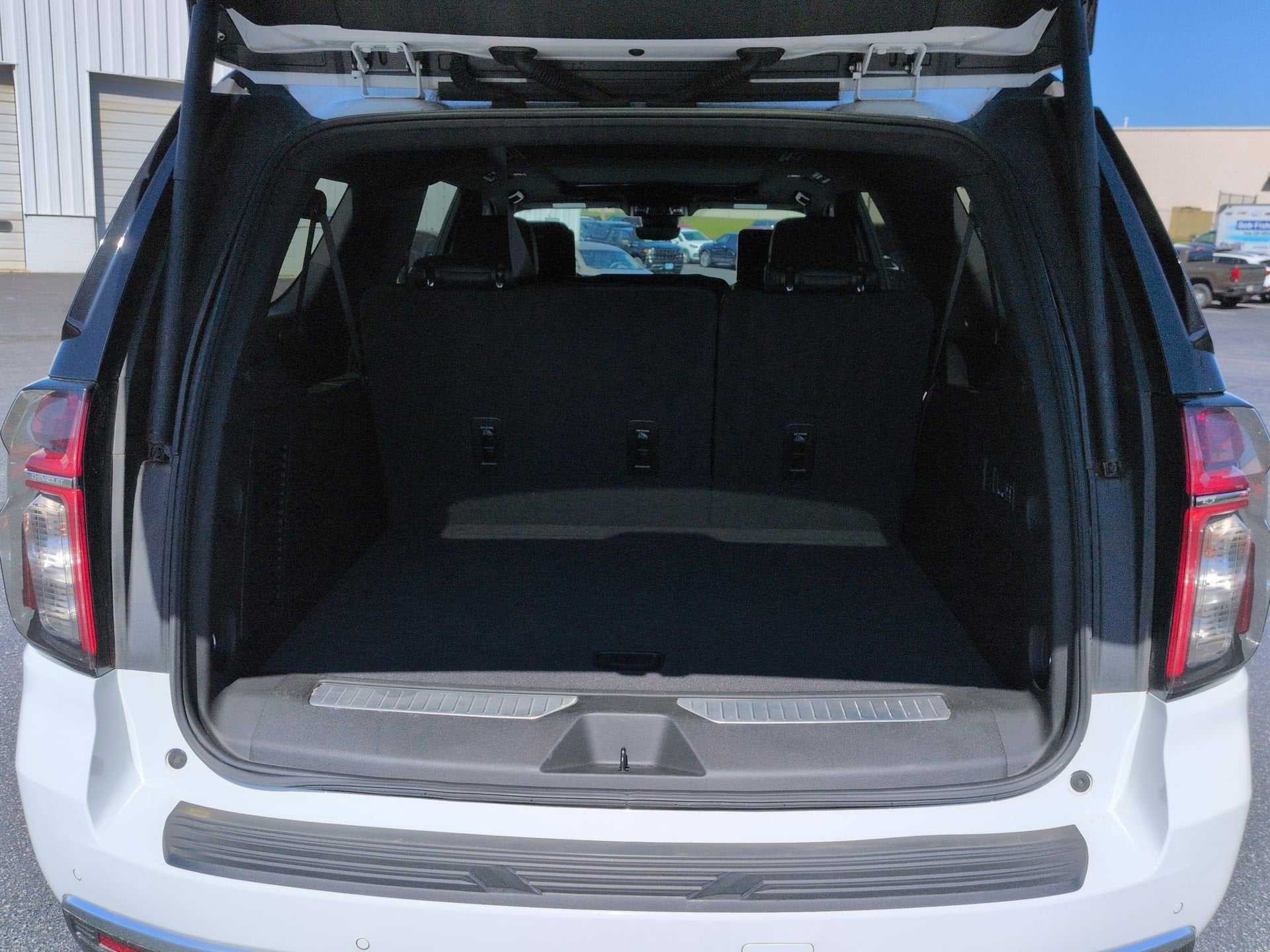 2024 Chevrolet Suburban High Country