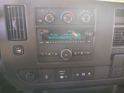 2024 GMC Savana Cargo 2500 Work Van