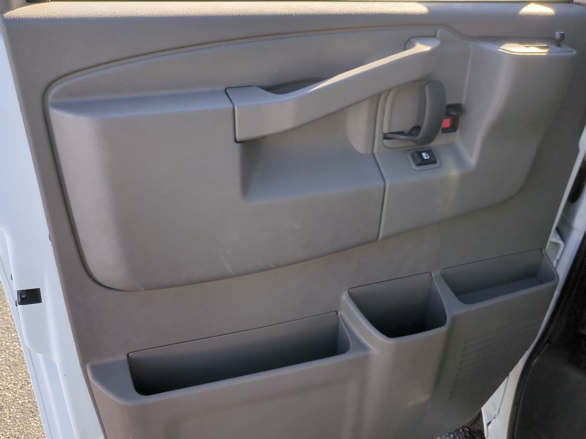 2024 GMC Savana Cargo 2500 Work Van