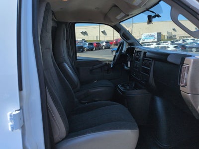 2024 GMC Savana Cargo 2500 Work Van