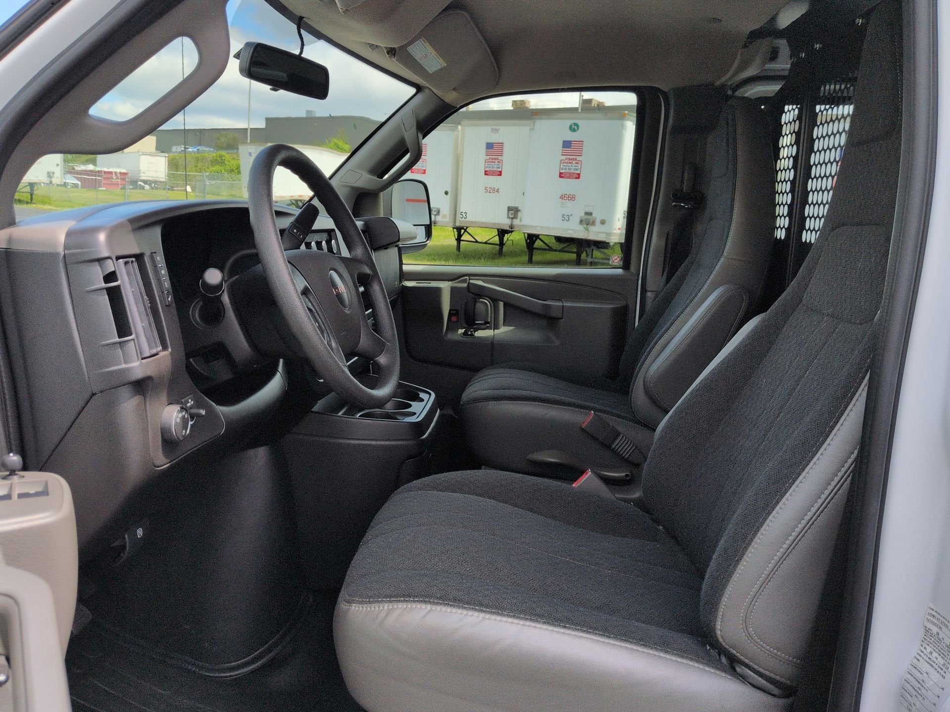 2024 GMC Savana Cargo 2500 Work Van
