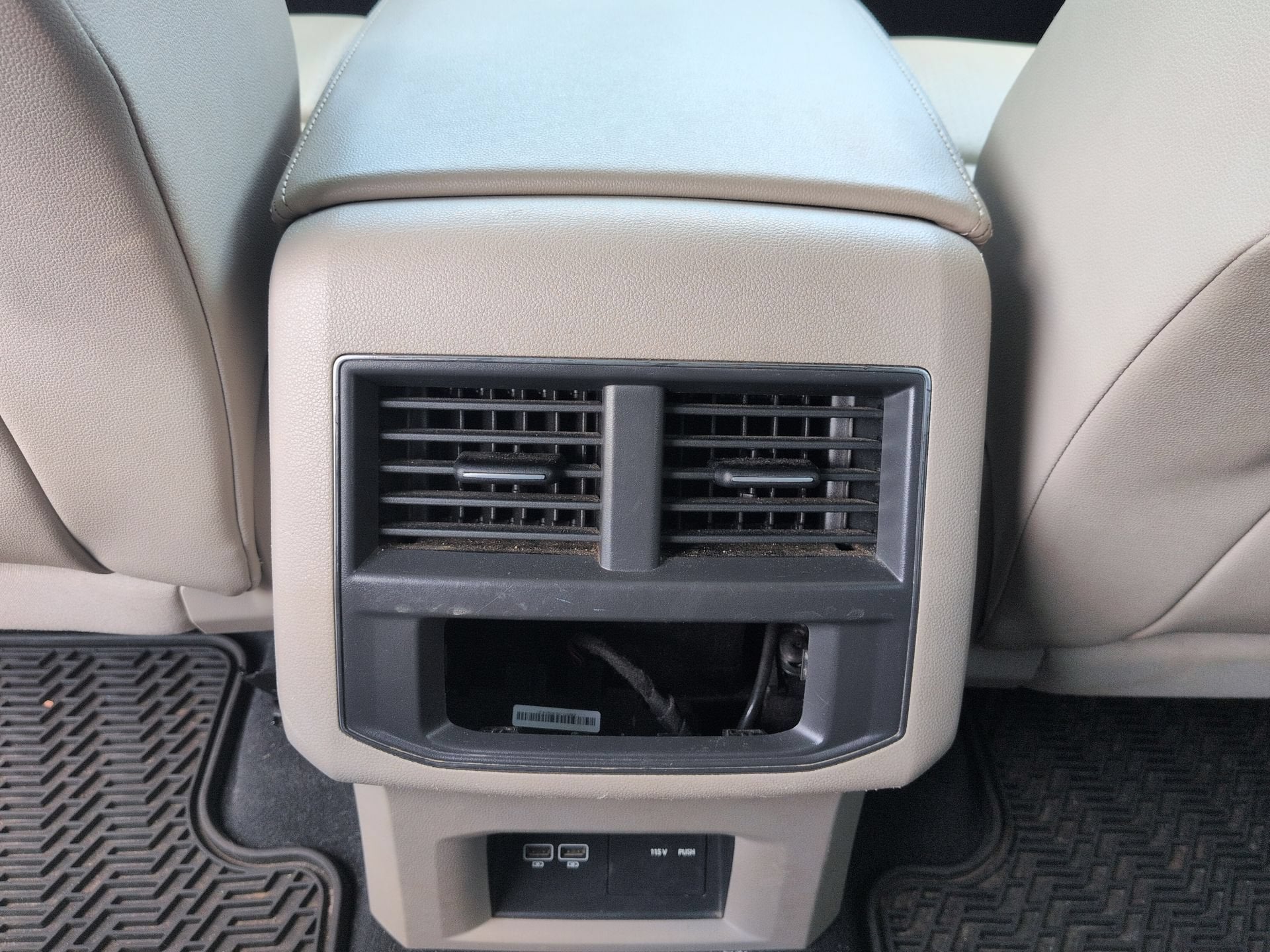 2019 Volkswagen Atlas 3.6L V6 SEL R-Line