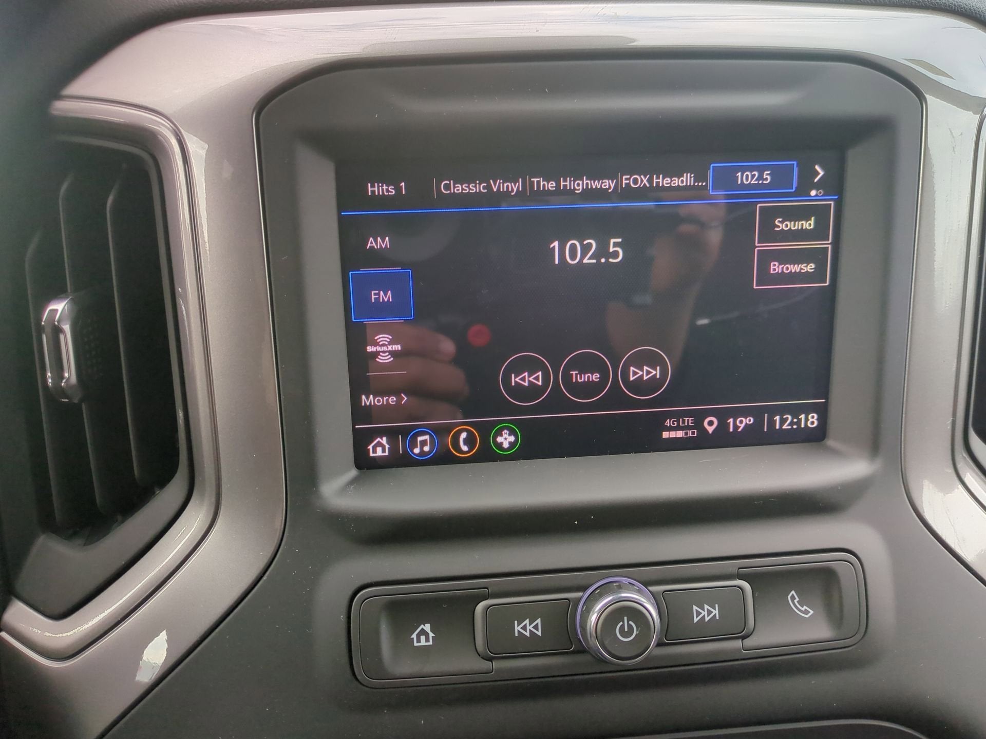 2026 Chevrolet Silverado 2500 HD Custom Crew Cab Standard Box 4WD