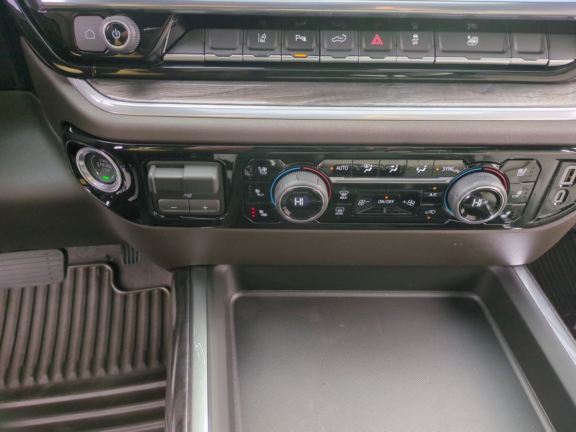 2026 Chevrolet Silverado 2500 HD LTZ Crew Cab Standard Box 4WD