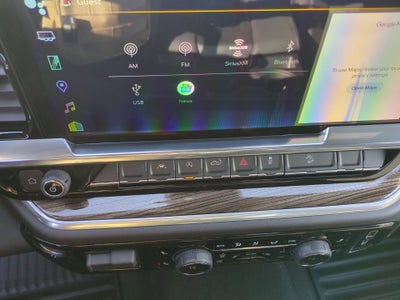 2026 Chevrolet Silverado 1500 LT Crew Cab Short Box 4WD