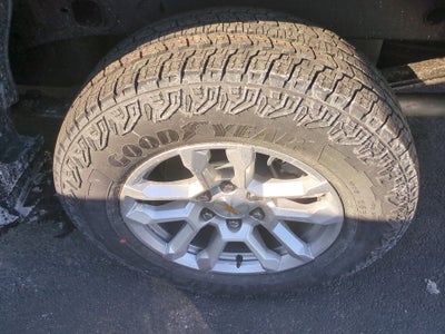 2026 Chevrolet Silverado 1500 LT Crew Cab Short Box 4WD