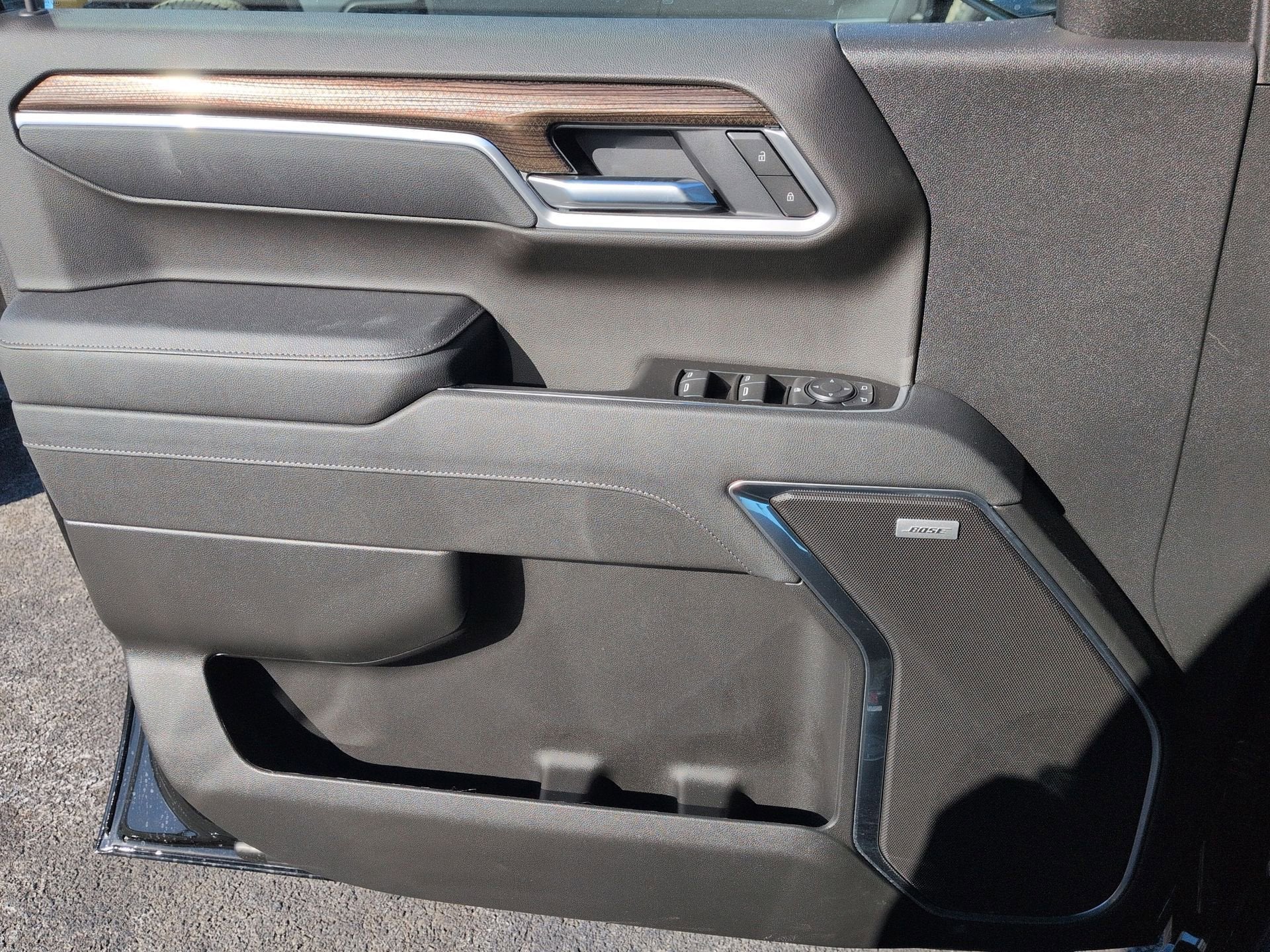 2026 Chevrolet Silverado 1500 RST Crew Cab Short Box 4WD