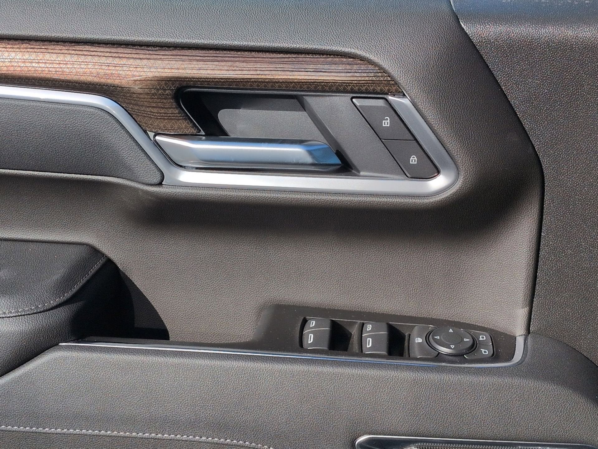 2026 Chevrolet Silverado 1500 RST Crew Cab Short Box 4WD