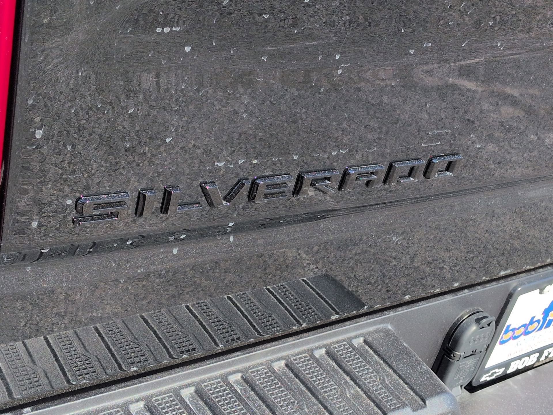 2026 Chevrolet Silverado 1500 RST Crew Cab Short Box 4WD