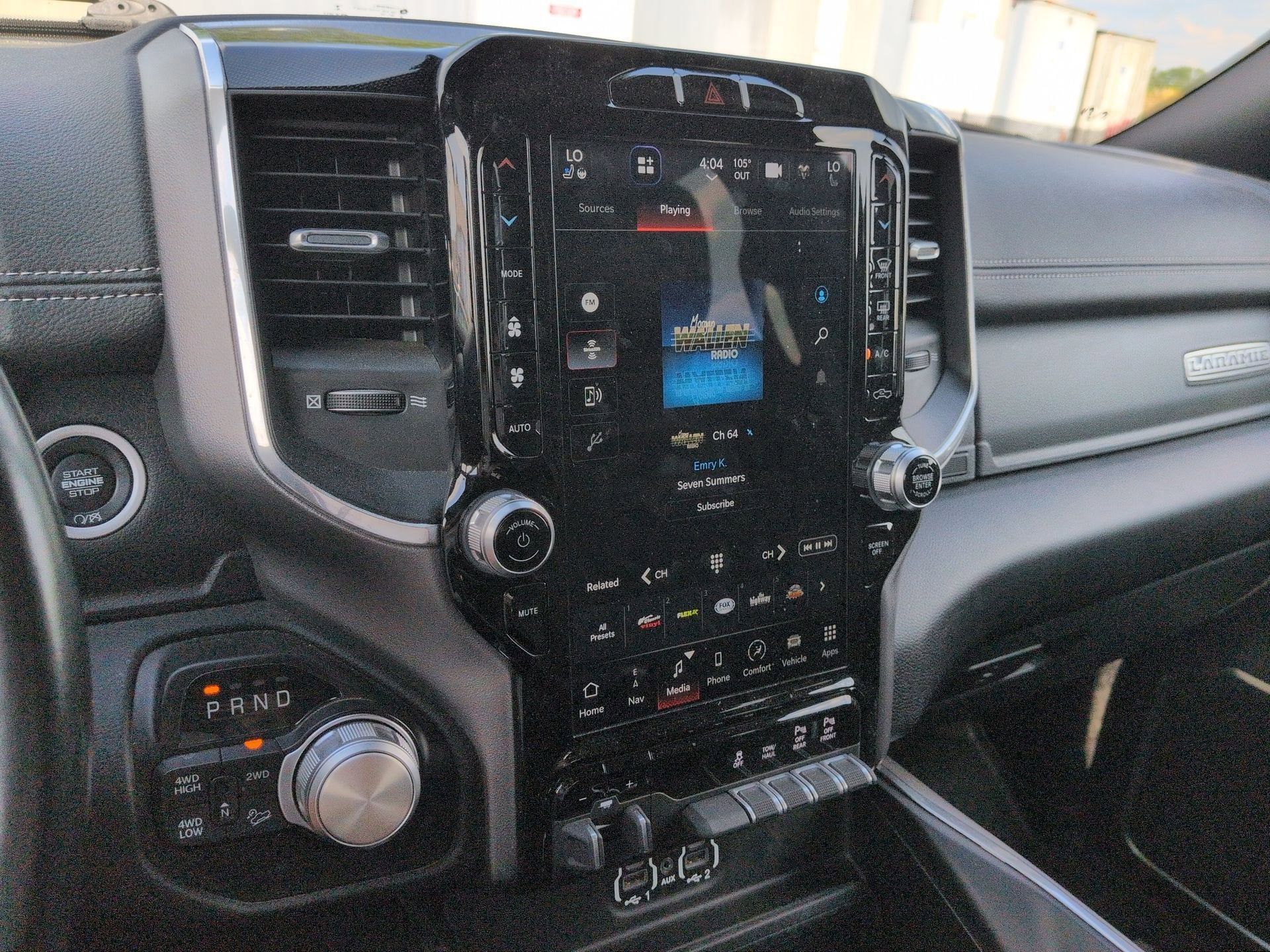 2022 RAM 2500 Laramie Crew Cab 4x4 6'4" Box