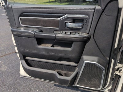 2022 RAM 2500 Laramie Crew Cab 4x4 6'4" Box
