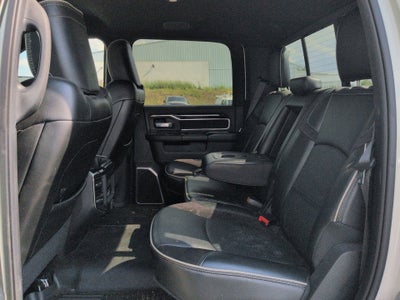 2022 RAM 2500 Laramie Crew Cab 4x4 6'4" Box