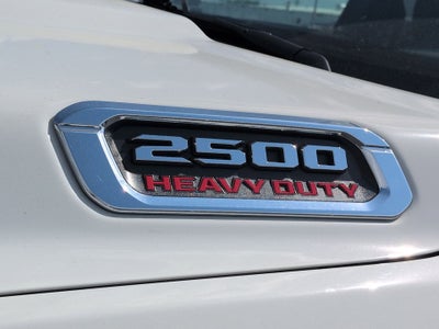 2022 RAM 2500 Laramie Crew Cab 4x4 6'4" Box