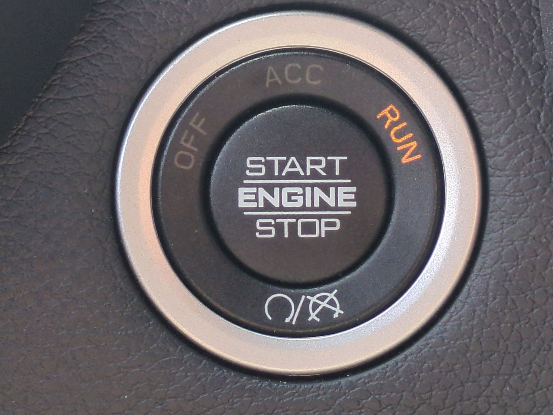 2023 RAM 2500 Tradesman Crew Cab 4x4 8' Box