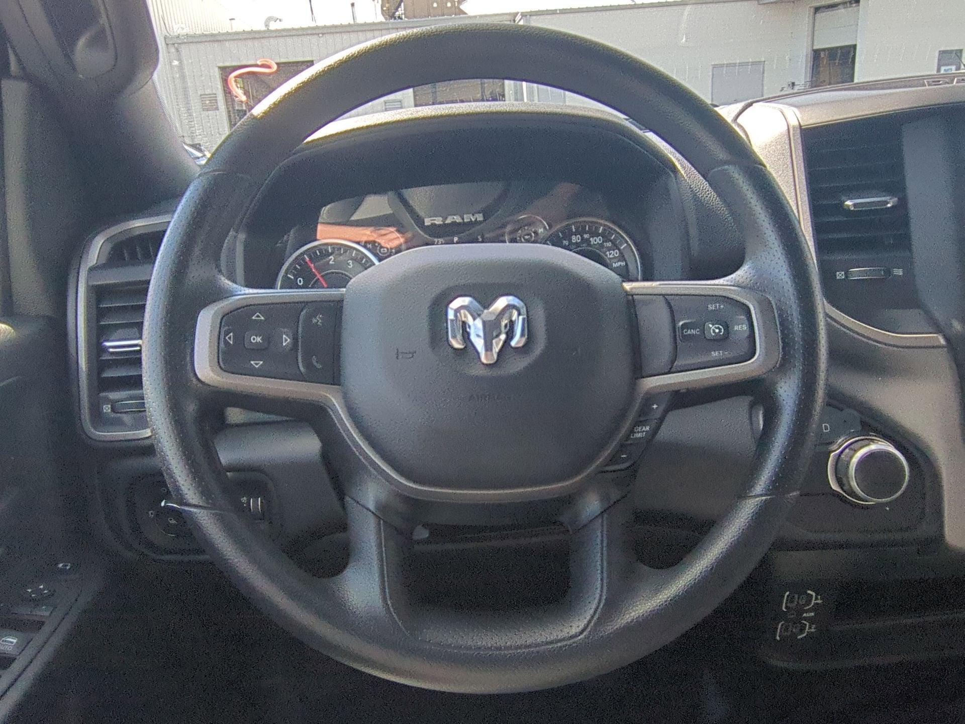 2023 RAM 2500 Tradesman Crew Cab 4x4 8' Box