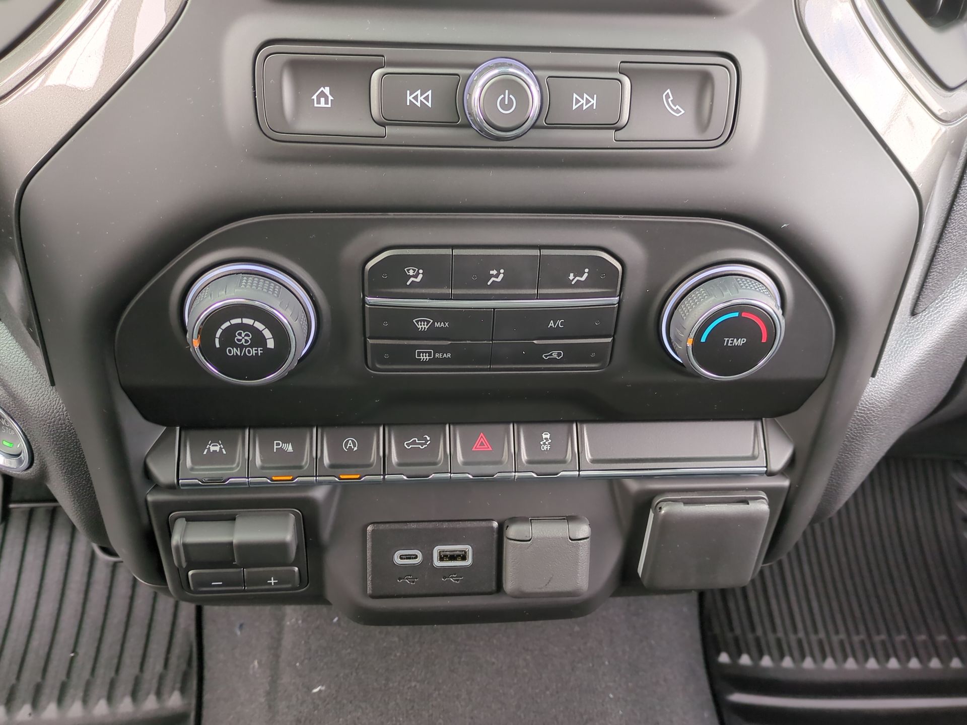 2026 Chevrolet Silverado 1500 WT Regular Cab Long Box 4WD