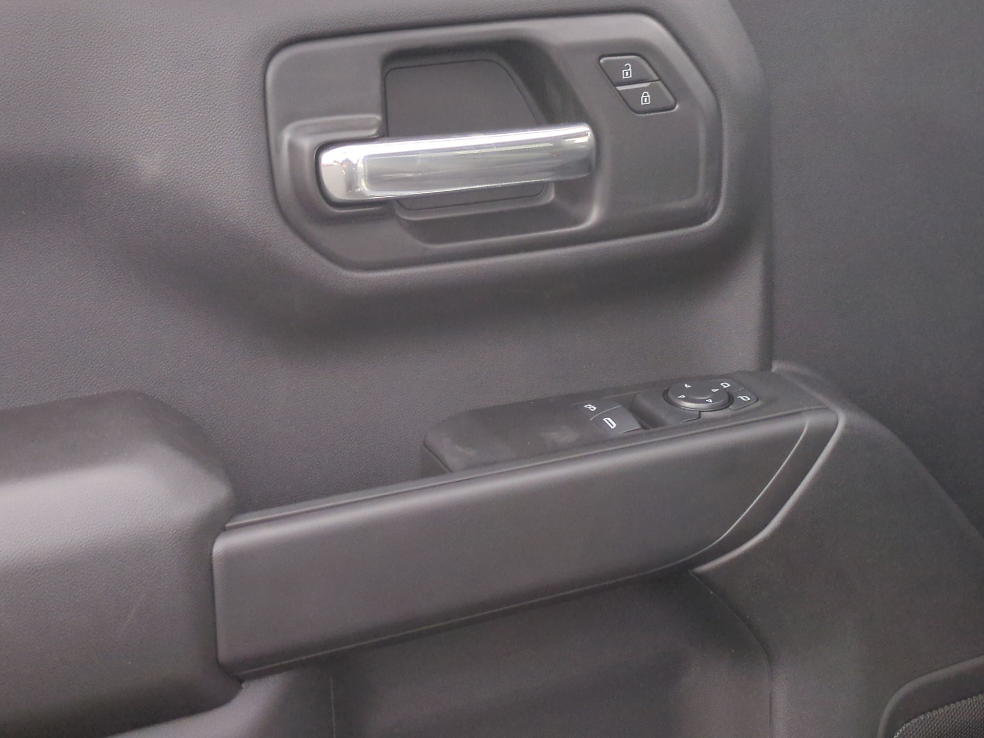 2026 Chevrolet Silverado 1500 WT Regular Cab Long Box 4WD