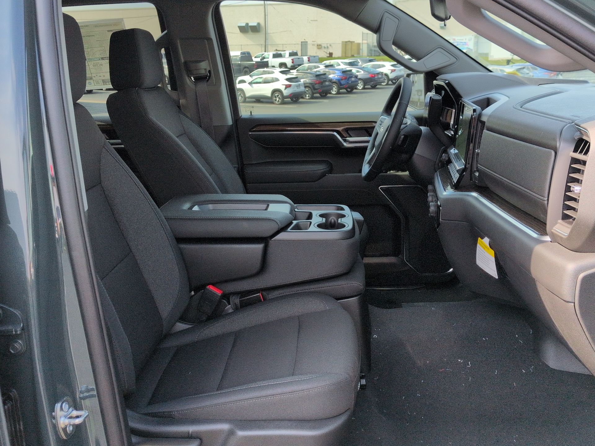 2026 Chevrolet Silverado 1500 LT (2FL) Crew Cab Short Box 4WD