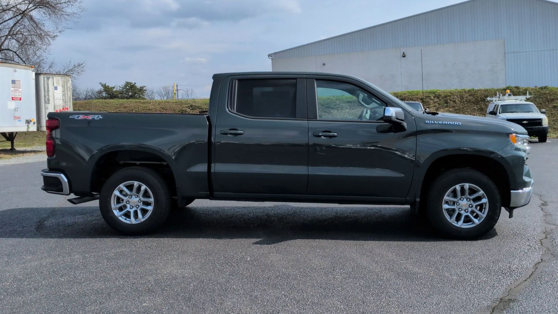 2026 Chevrolet Silverado 1500 LT (2FL) Crew Cab Short Box 4WD