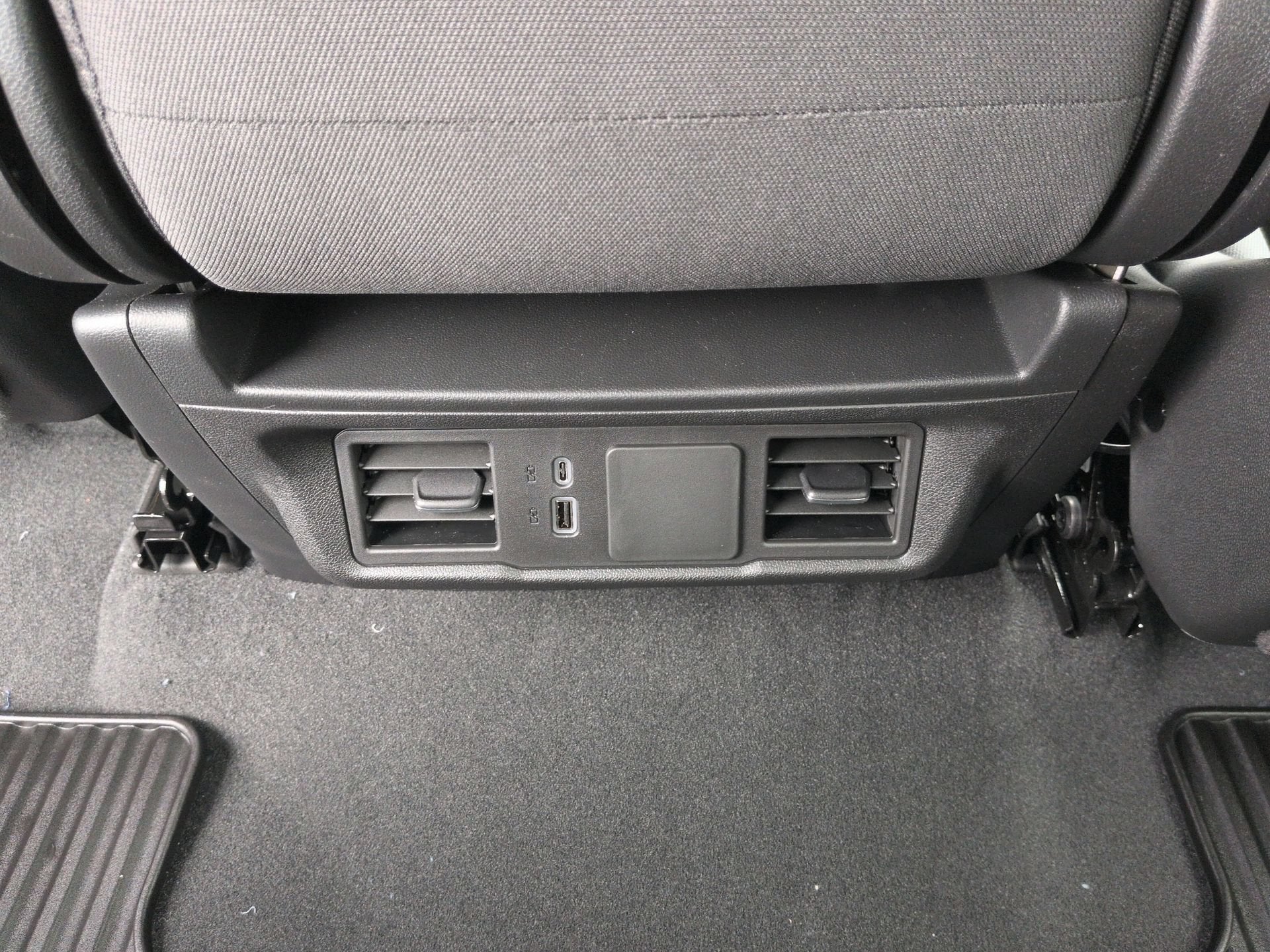 2026 Chevrolet Silverado 1500 Custom Trail Boss Crew Cab Short Box 4WD