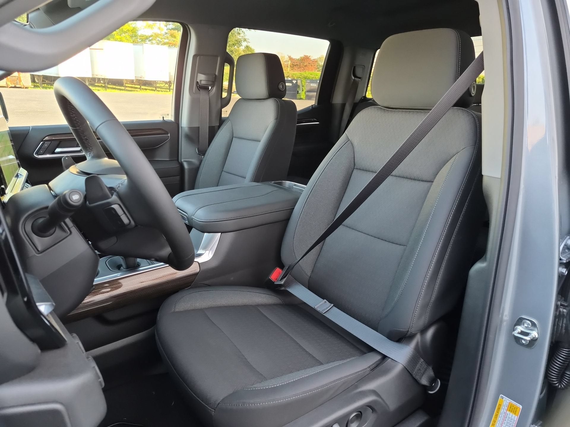 2026 Chevrolet Silverado 1500 LT Crew Cab Standard Box 4WD