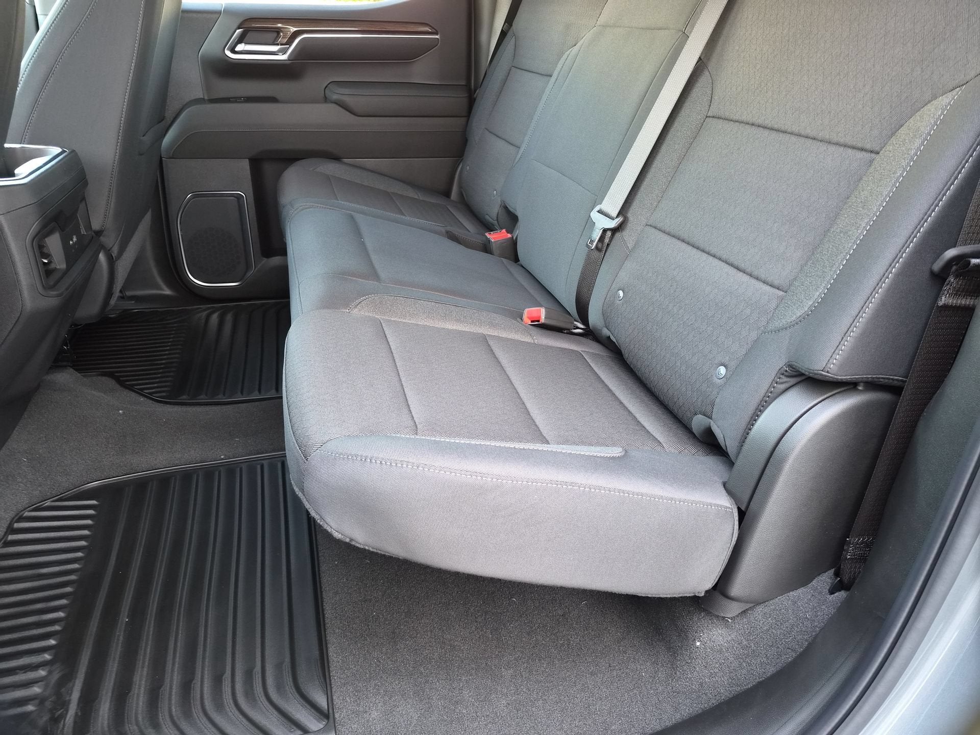 2026 Chevrolet Silverado 1500 LT Crew Cab Standard Box 4WD