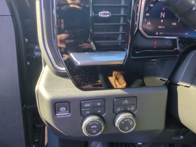 2026 Chevrolet Silverado 1500 LT Crew Cab Short Box 4WD