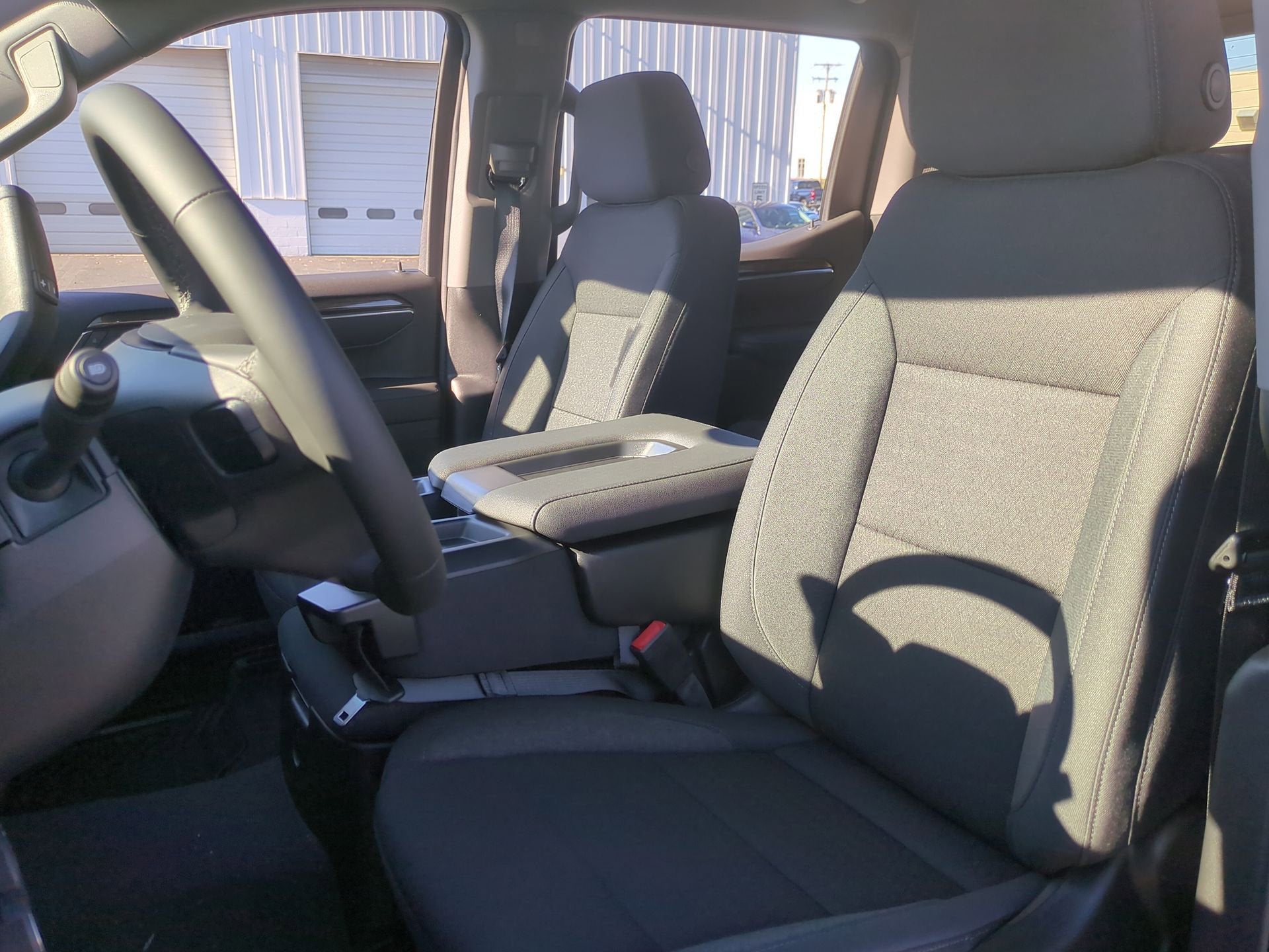 2026 Chevrolet Silverado 1500 LT Crew Cab Short Box 4WD