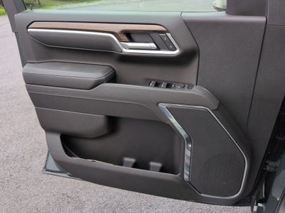2026 Chevrolet Silverado 1500 LT Crew Cab Short Box 4WD