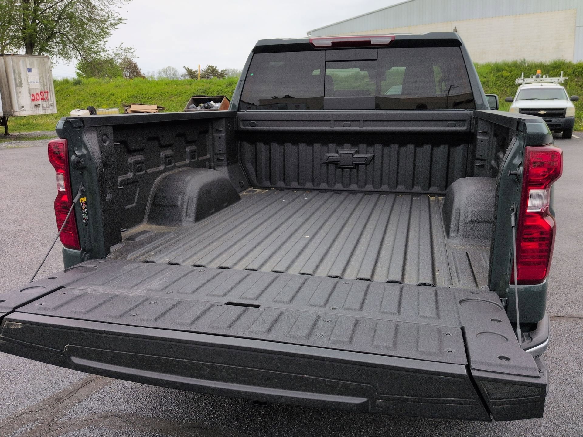 2026 Chevrolet Silverado 1500 LT Crew Cab Short Box 4WD