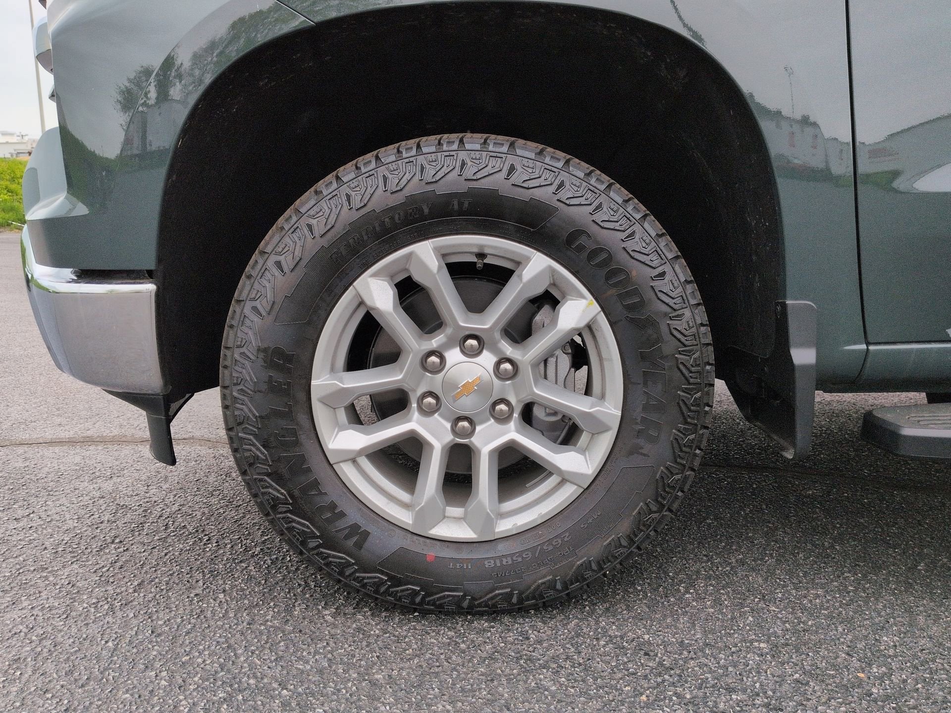 2026 Chevrolet Silverado 1500 LT Crew Cab Short Box 4WD