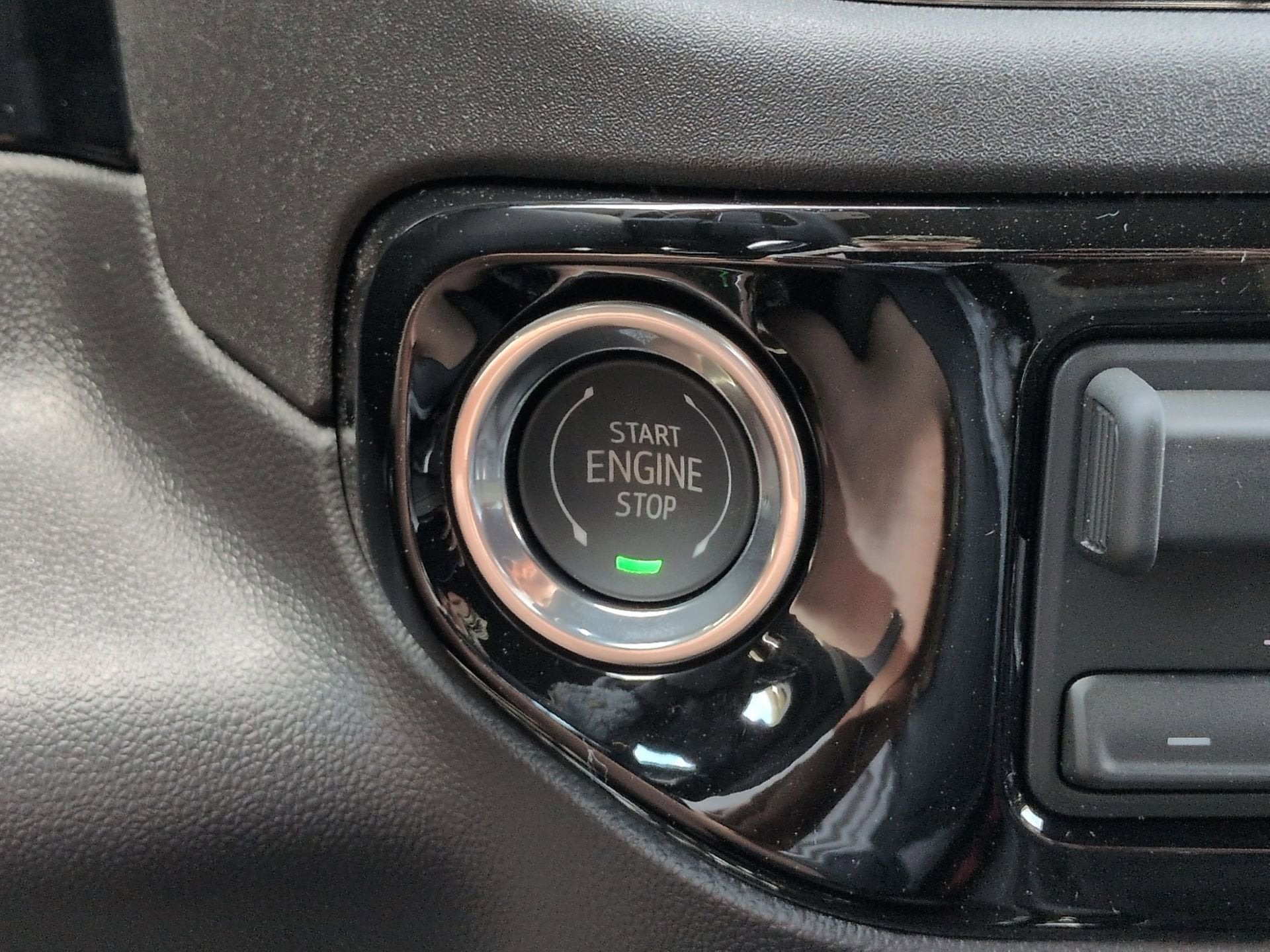 2026 Chevrolet Silverado 1500 ZR2 Crew Cab Short Box 4WD