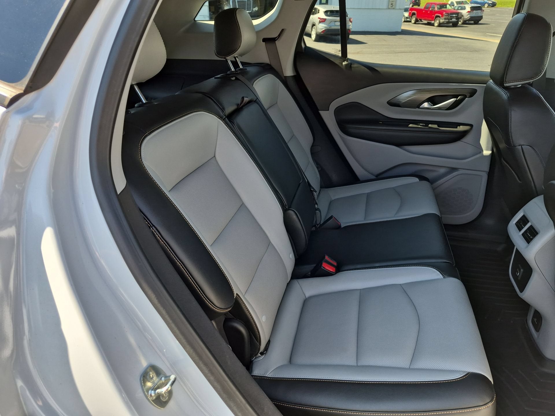 2021 GMC Terrain SLT - Photo 28